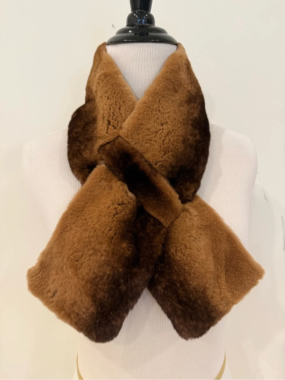 Brown/Tan Sheared Mink Fur Scarf Luxurious Winter Accessory